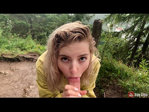 ❤️ Dievča prehĺta semeno po verejnom fajčení - Eva Elfi ☑ Anal video na nás ❌️